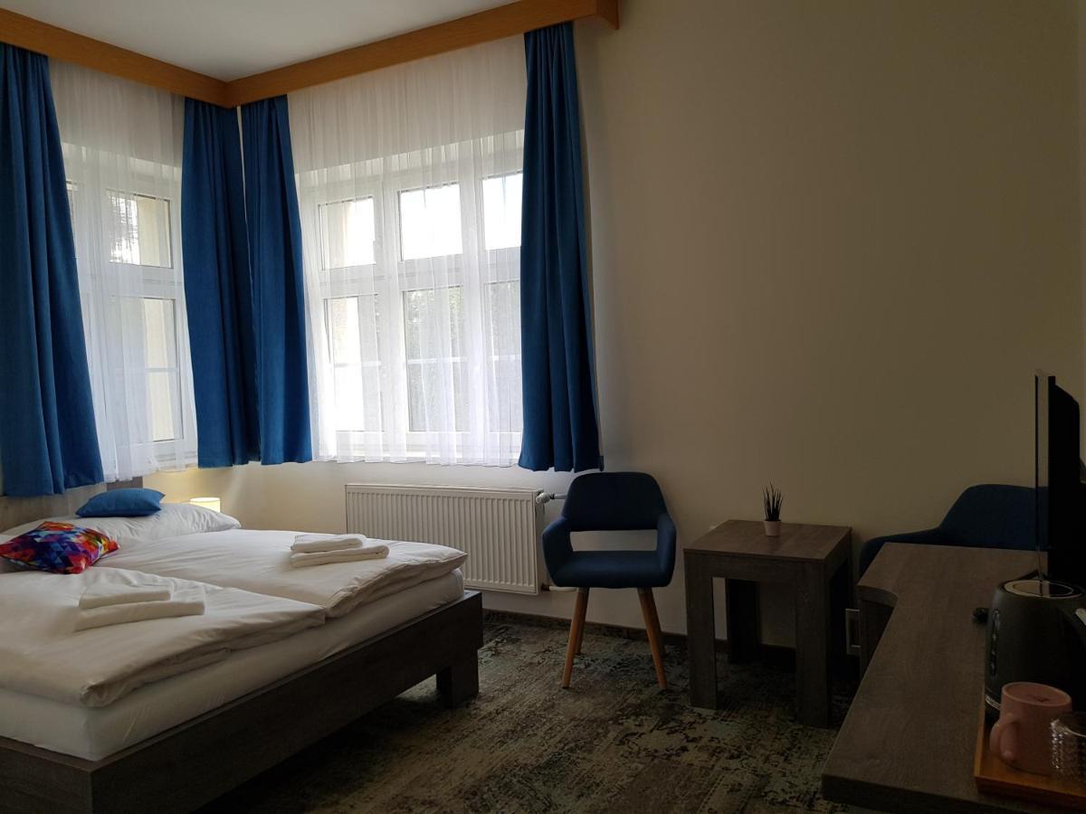 Penzion Vila Tereza Хранице Екстериор снимка